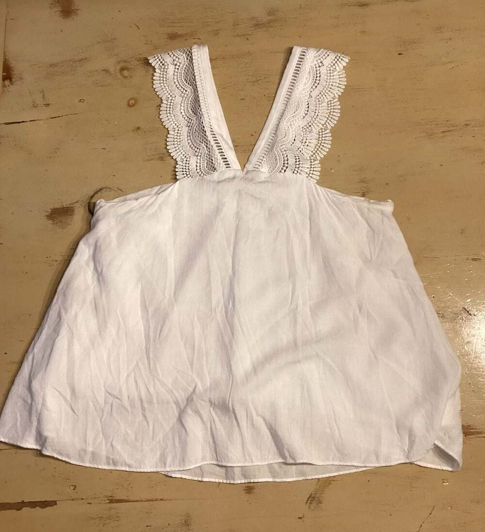 Greylin White Sleeveless Lace Trim Tank Top Size M